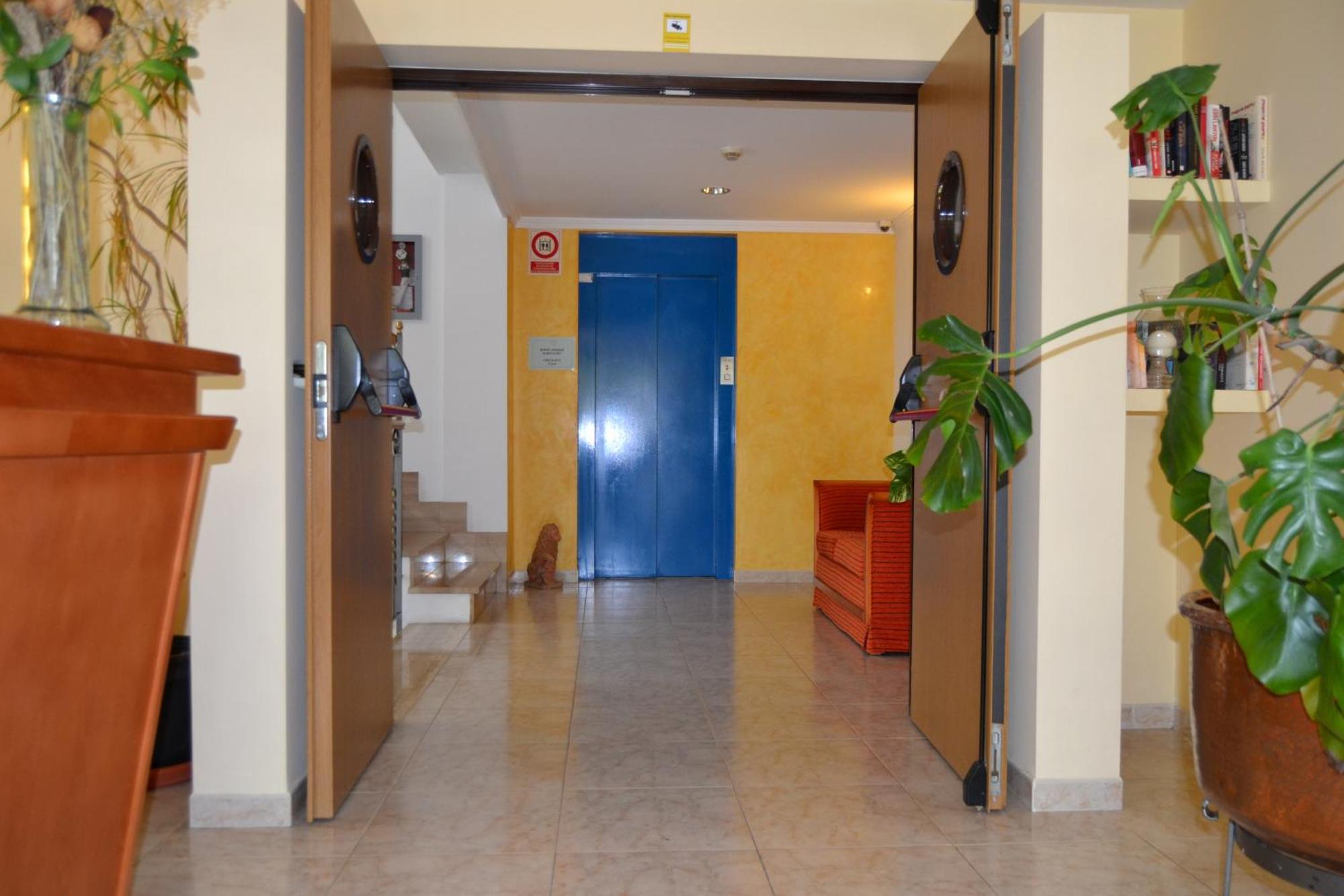 Hostal Leo D'Or Cala D´Or Exterior foto